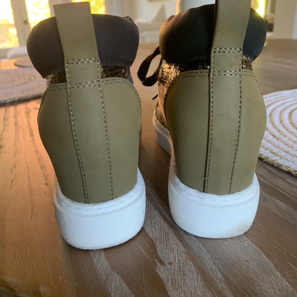 Wedge sneakers - Picture 9 of 9